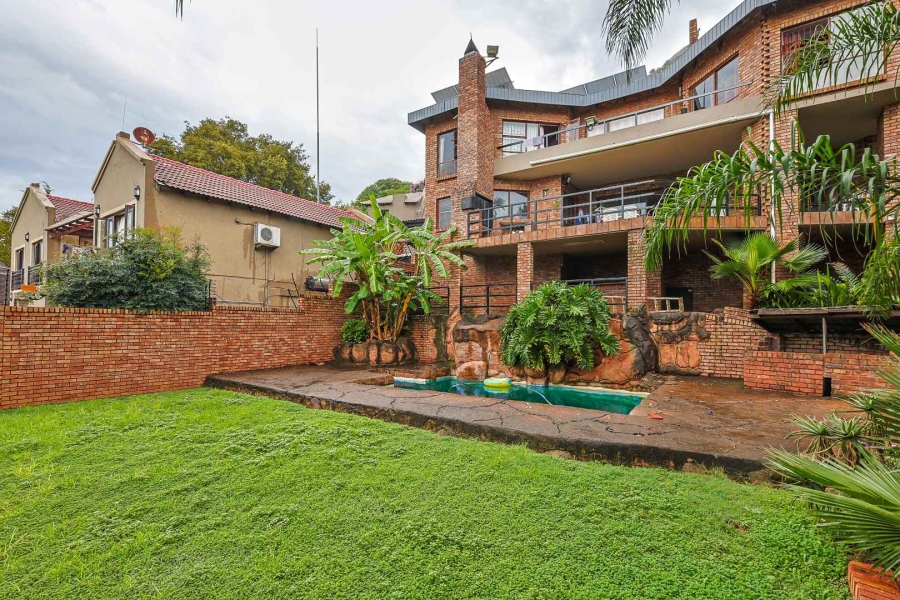 4 Bedroom Property for Sale in Hartbeespoort North West